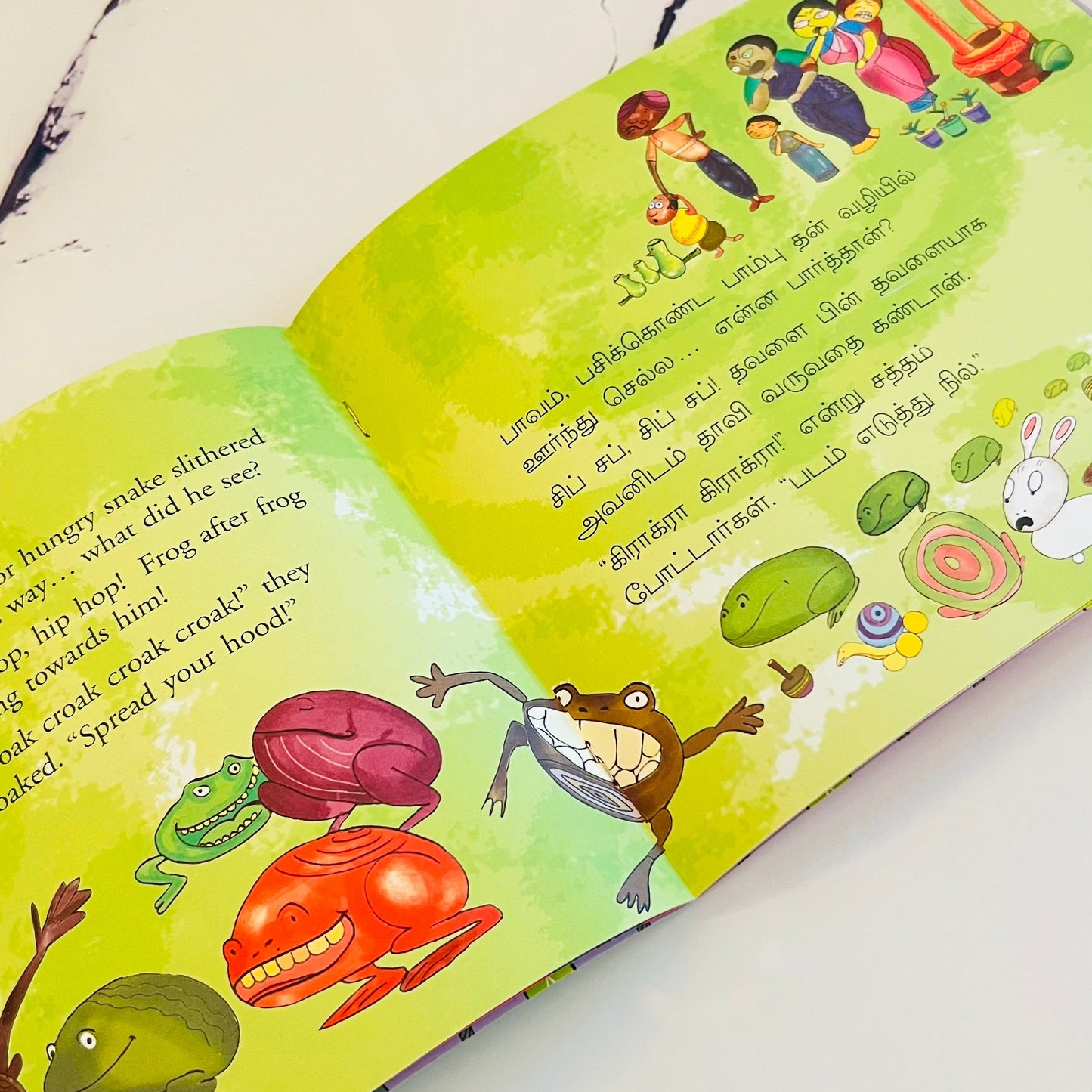 The Snake And The Frogs/Paambum Thavalaigallum (English-Tamil)
