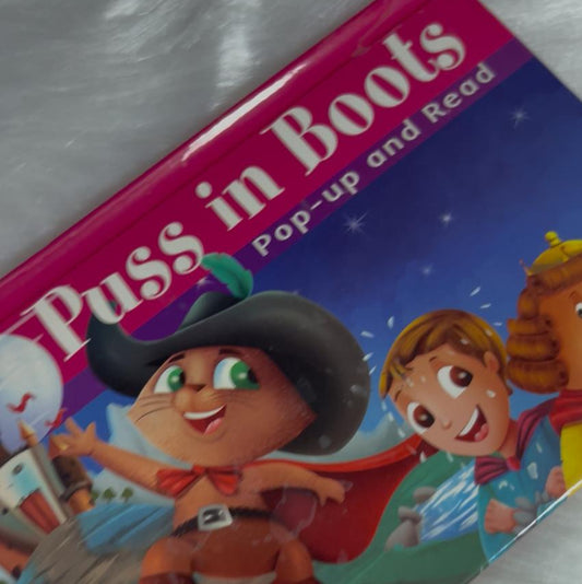 Puss in Boots (Pop-up & Read)